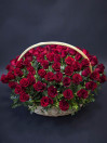 Корзина из 101 розы